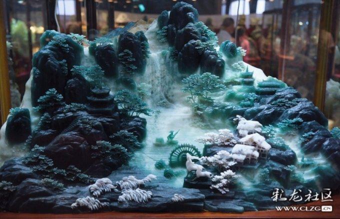 昌江叉河镇：地瓜遇上木棉花 红红火火好“丰”景